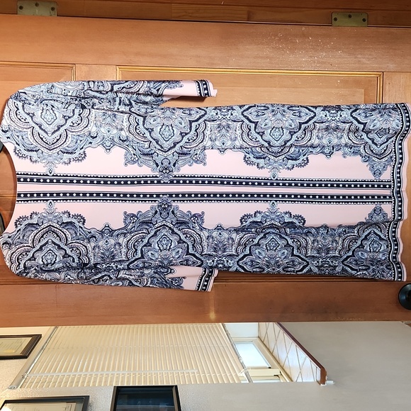 Sandra Darren Patterned Dress - Picture 4 of 4